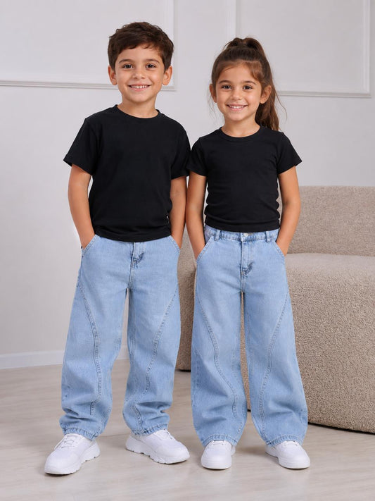 Wide-Leg Jeans